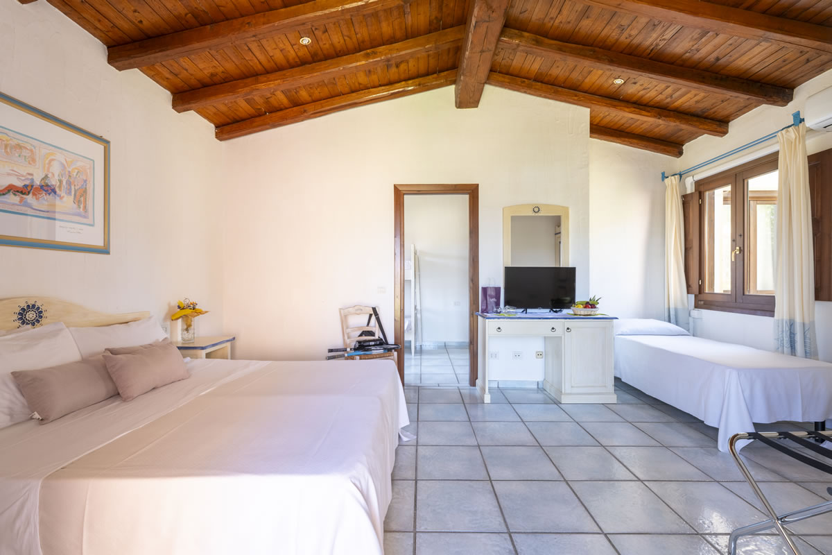 bini viaggi tour operator sardegna e toscana li suari family