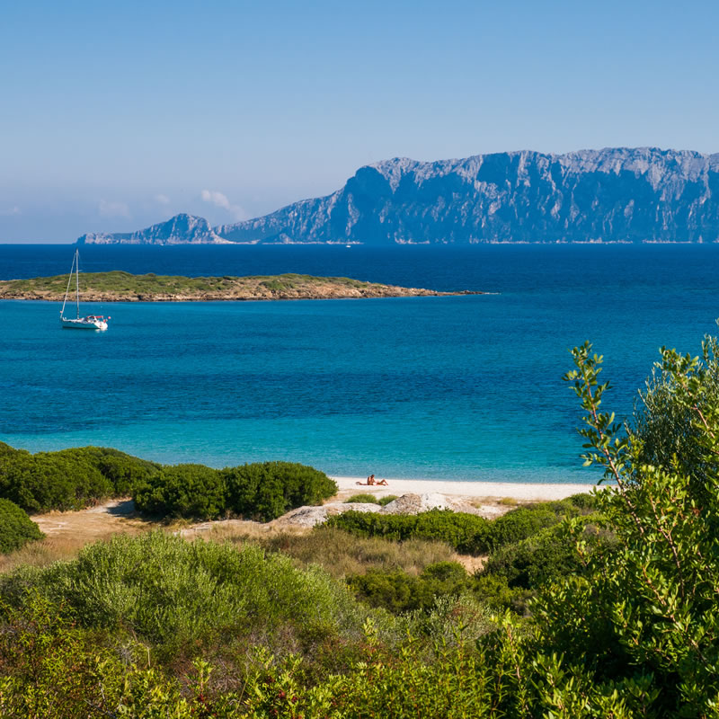 nexus hotels residence appartamenti vecchio stazzo san teodoro sardegna le spiagge