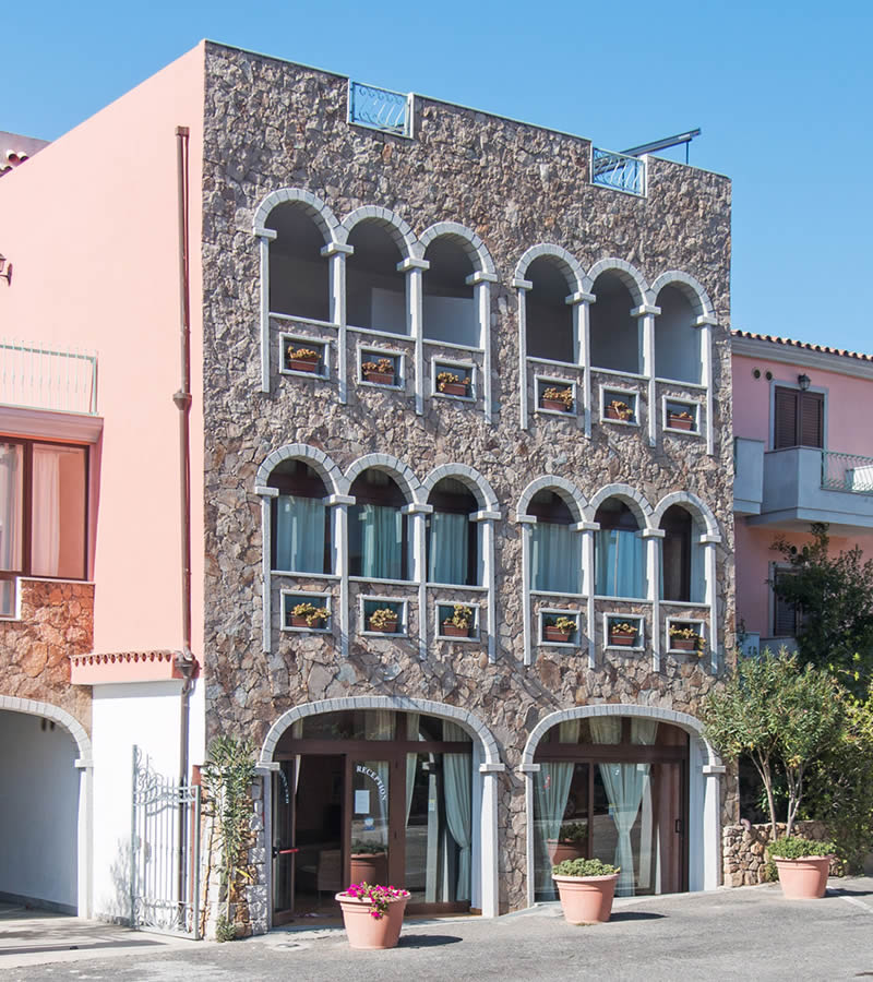 nexus hotels residence club gli ontani orosei in sardegna